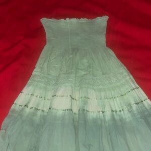 Med Green Ombré Strapless Midi Dress